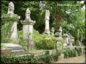 East Highgate Cemetery