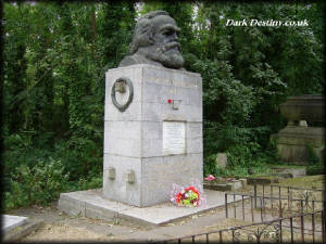 East Highgate Cemetery