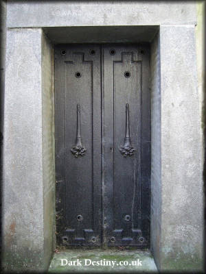 Western Highgate Cemetery