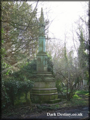 Western Highgate Cemetery