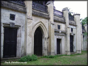 West Highgate Cemetery